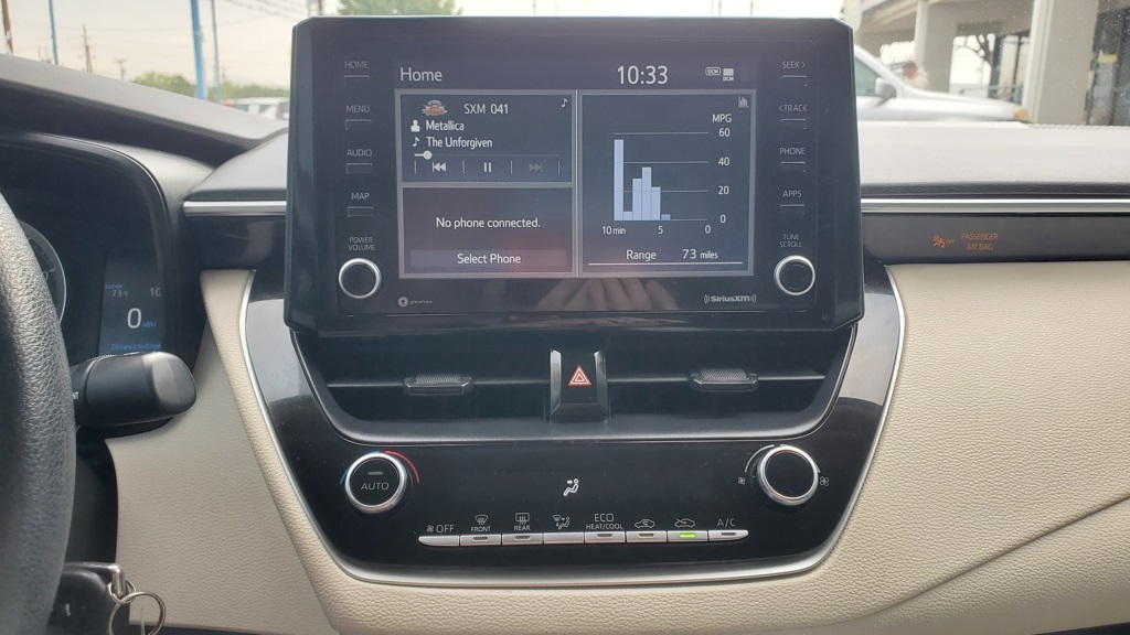 2022 Toyota Corolla LE photo 22
