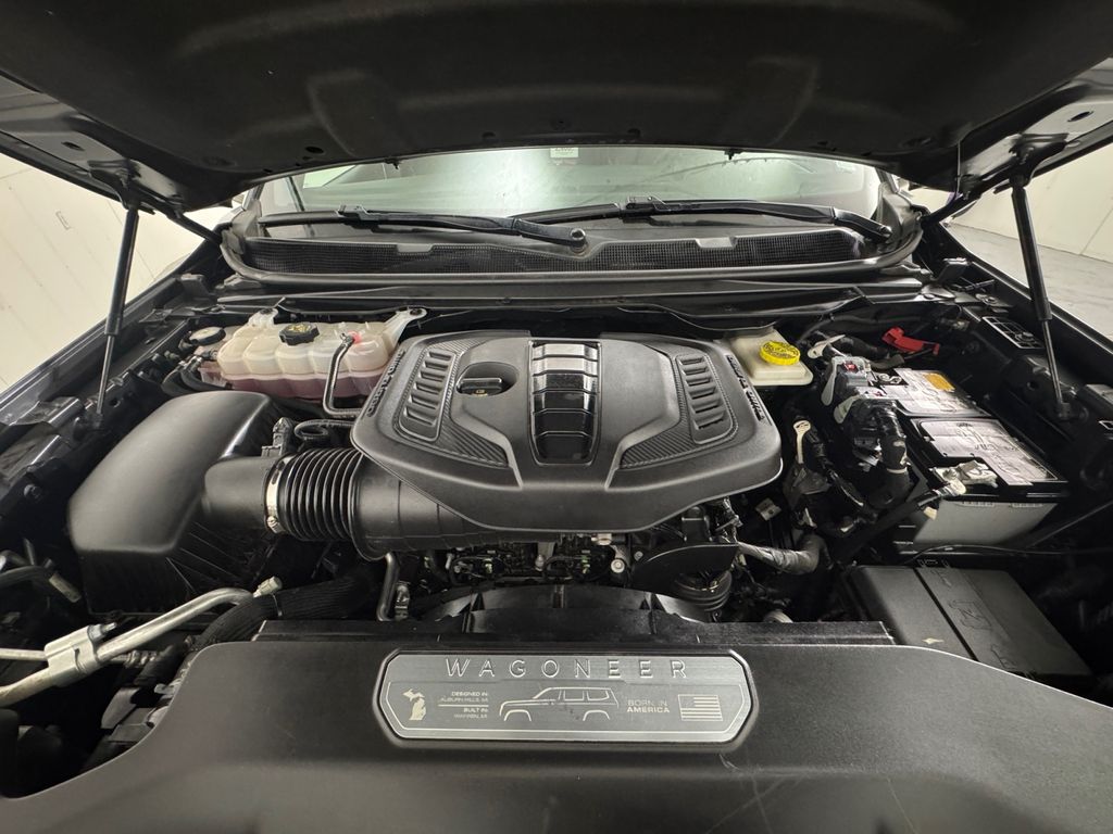 2024 Jeep Wagoneer Series II photo 21