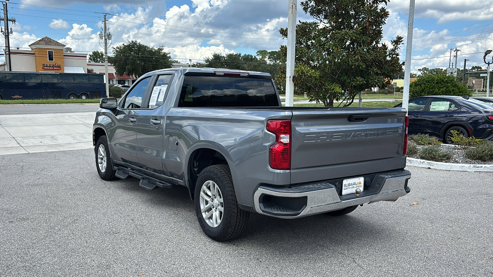 2020 Chevrolet Silverado 1500 LT photo 4