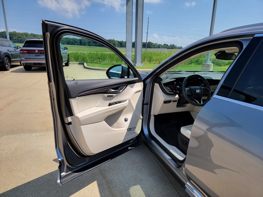 2022 Buick Envision Avenir photo 15