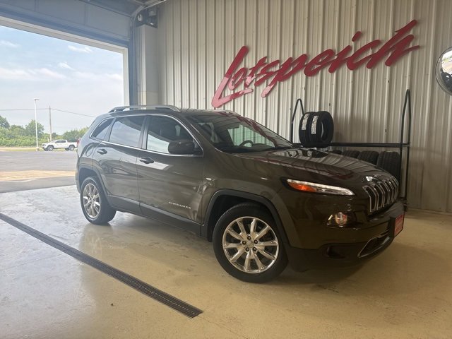 Used 2015 Jeep Cherokee Limited with VIN 1C4PJLDS2FW516083 for sale in Kansas City