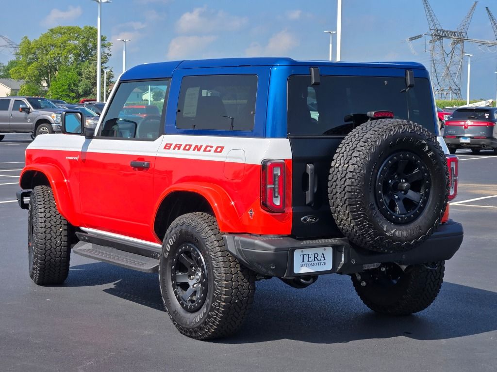 2025 Ford Bronco First Edition photo 13
