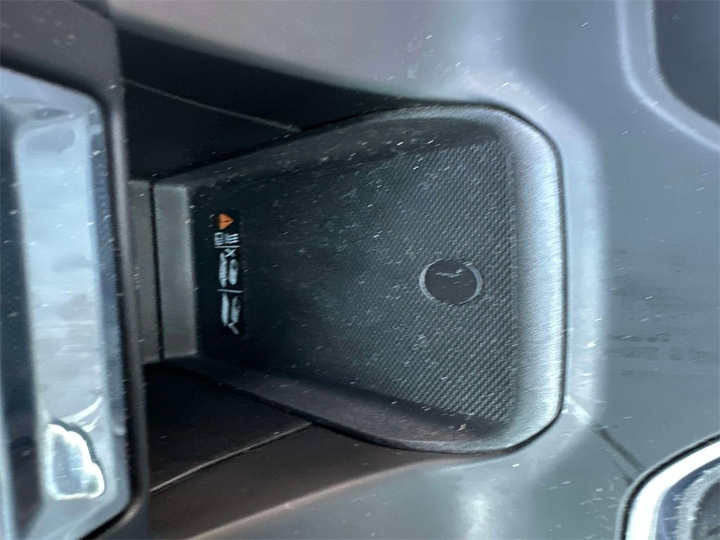 2024 Gmc Sierra Denali photo 29