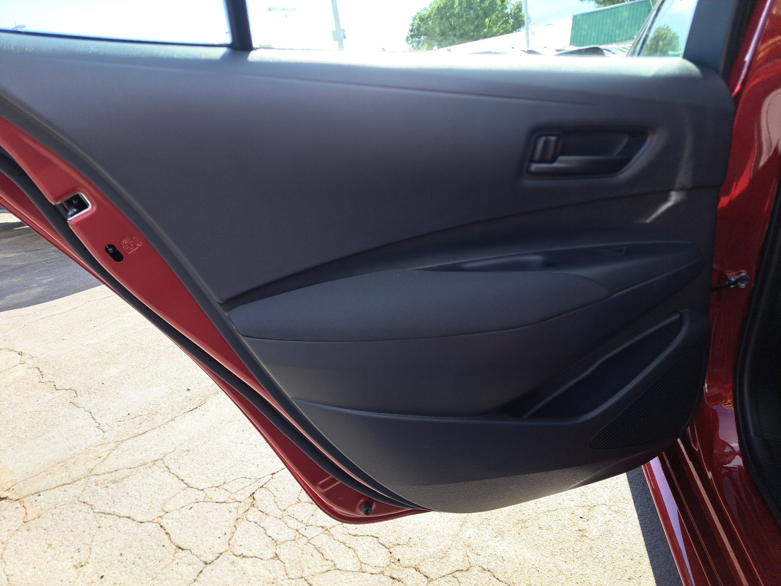 2025 Toyota Corolla LE photo 17