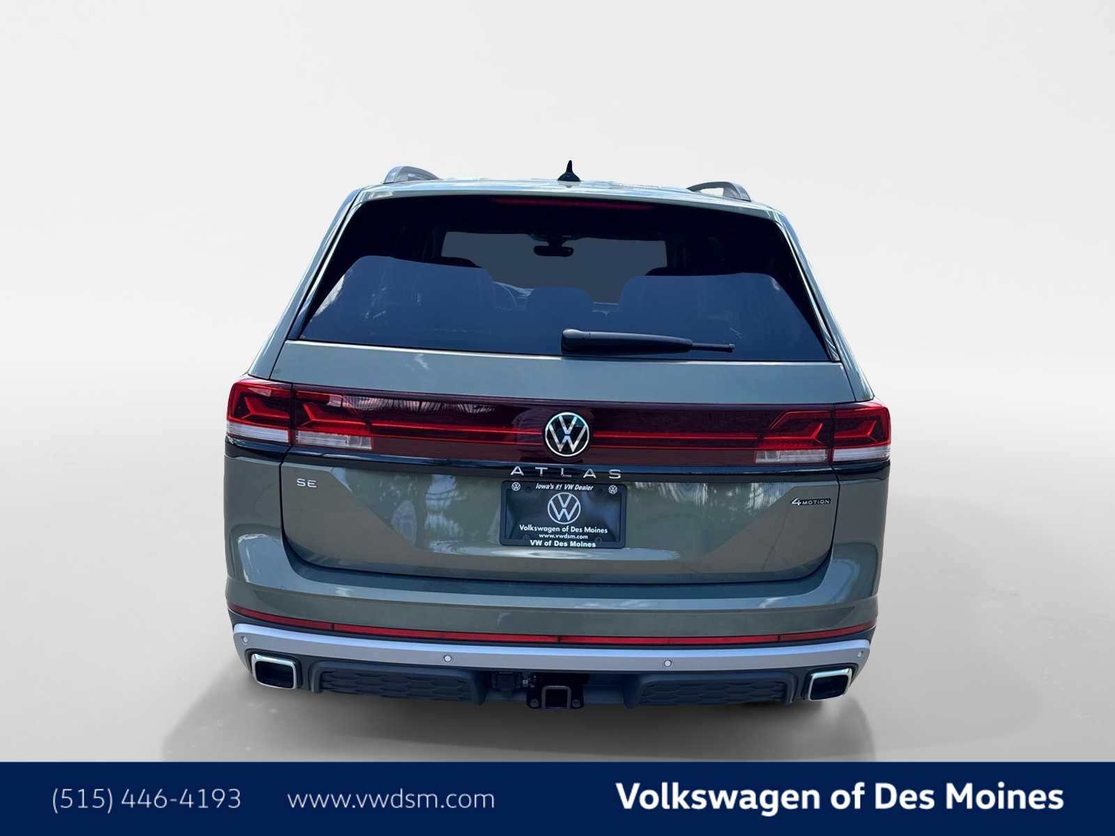2025 Volkswagen Atlas Peak Edition SE photo 3