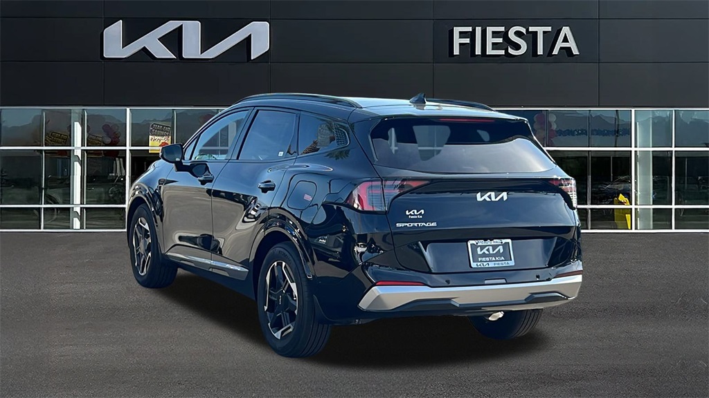 2026 Kia Sportage SX photo 3