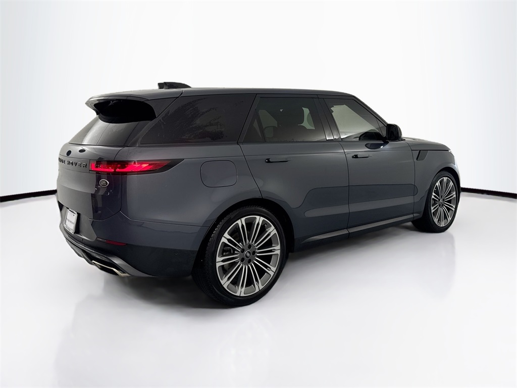2023 Land Rover Range Rover Sport P360 Dynamic SE photo 5