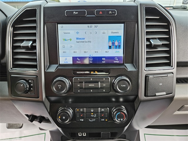 2020 Ford F-150 XLT photo 21