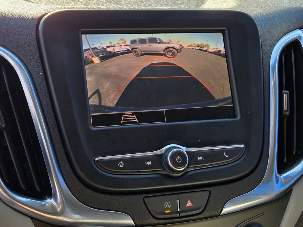 2022 Chevrolet Equinox LS photo 19