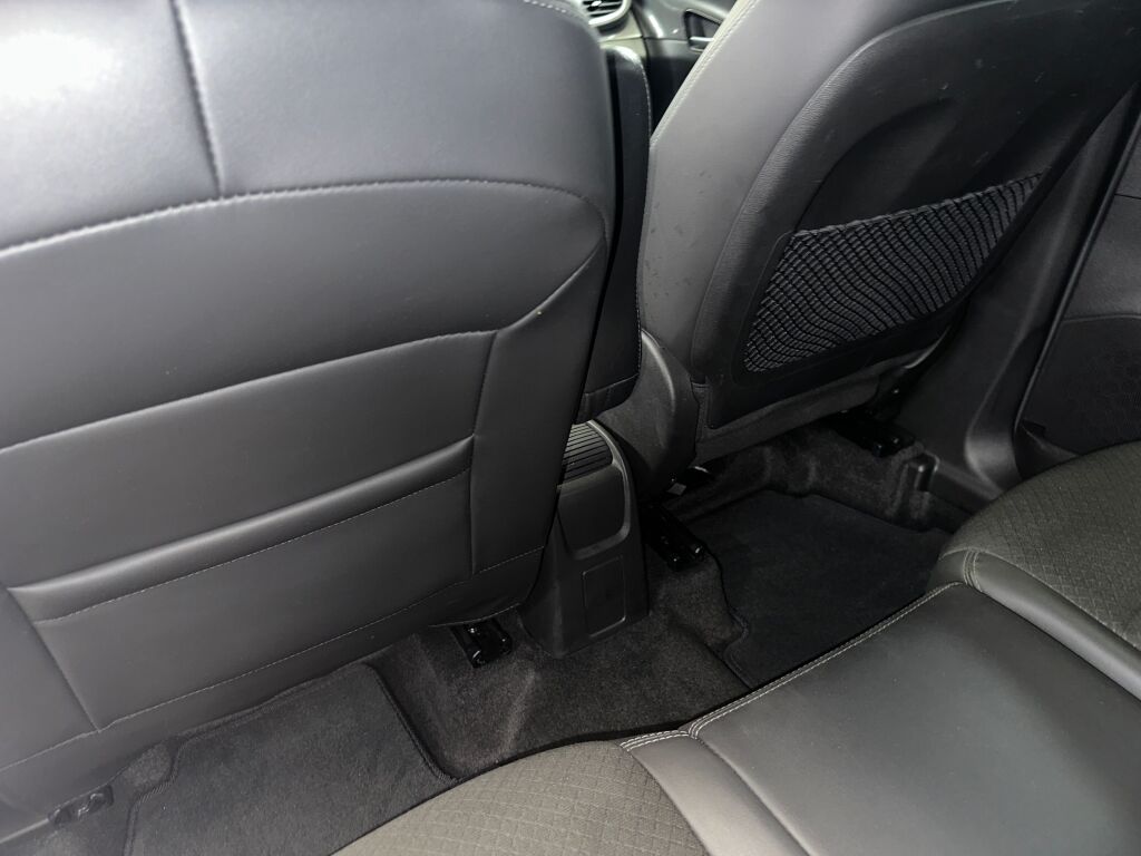 2020 Buick Encore Preferred photo 14