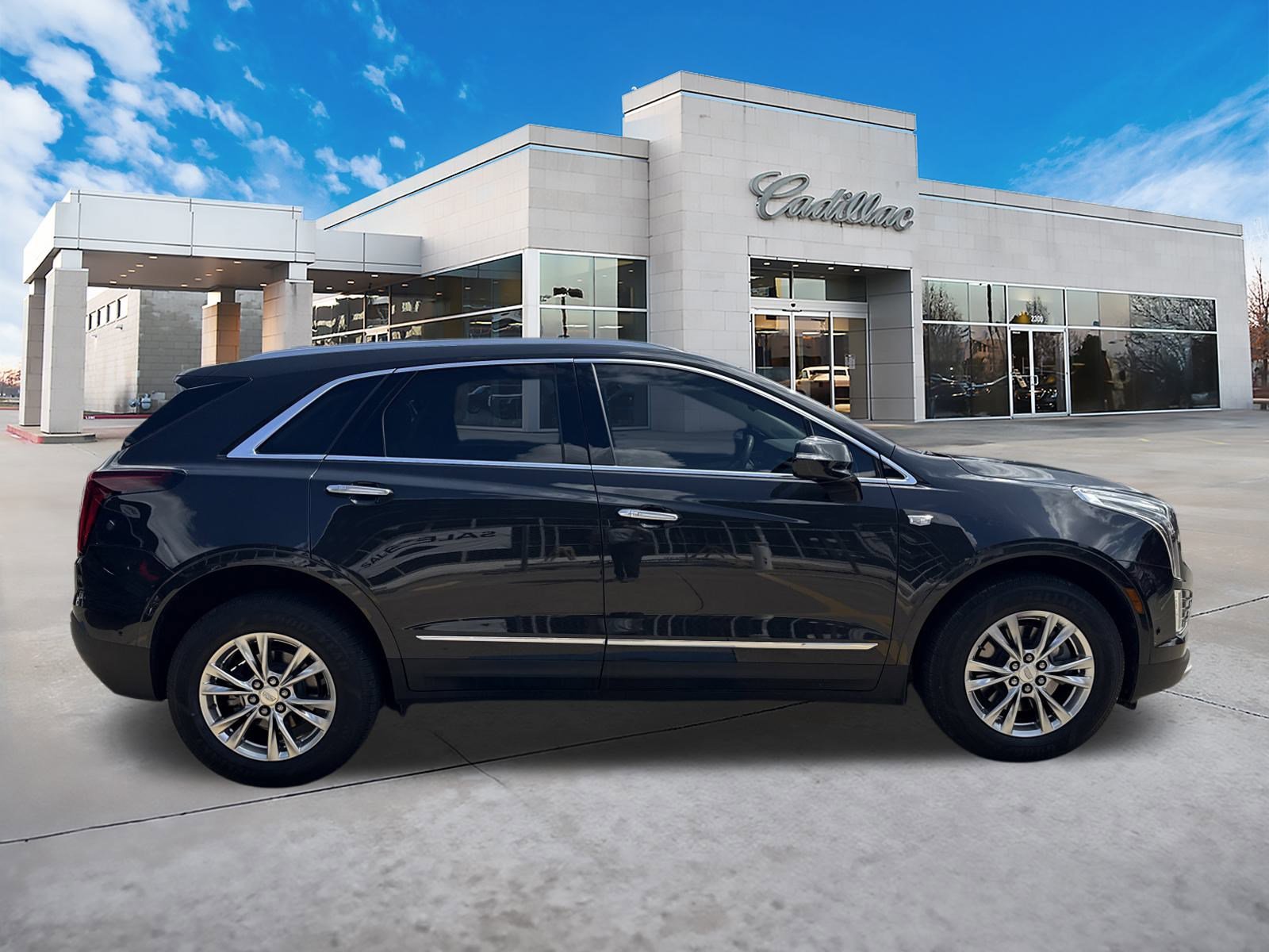 2020 Cadillac XT5 Premium Luxury photo 2