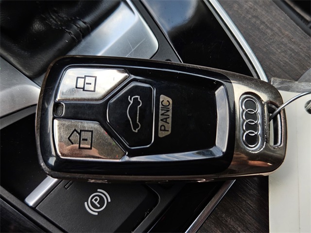 2021 Audi Q5 45 Premium photo 36