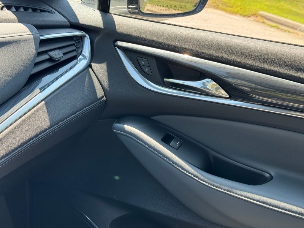 2023 Buick Enclave Essence photo 34