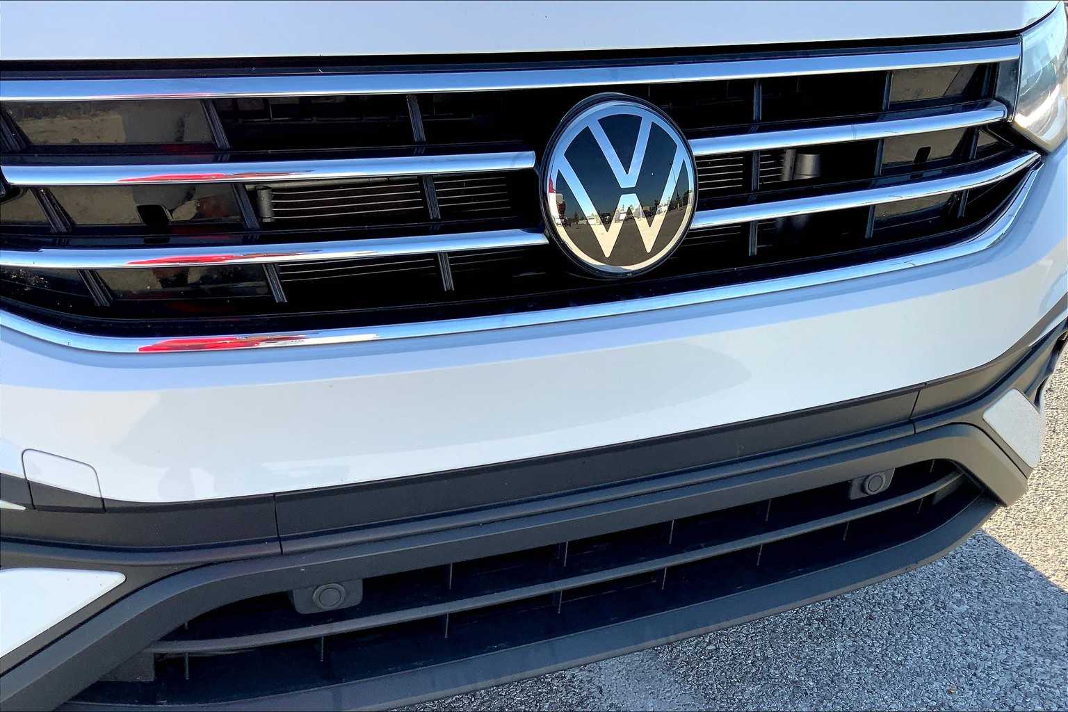 2024 Volkswagen Tiguan SE Wolfsburg Edition photo 26