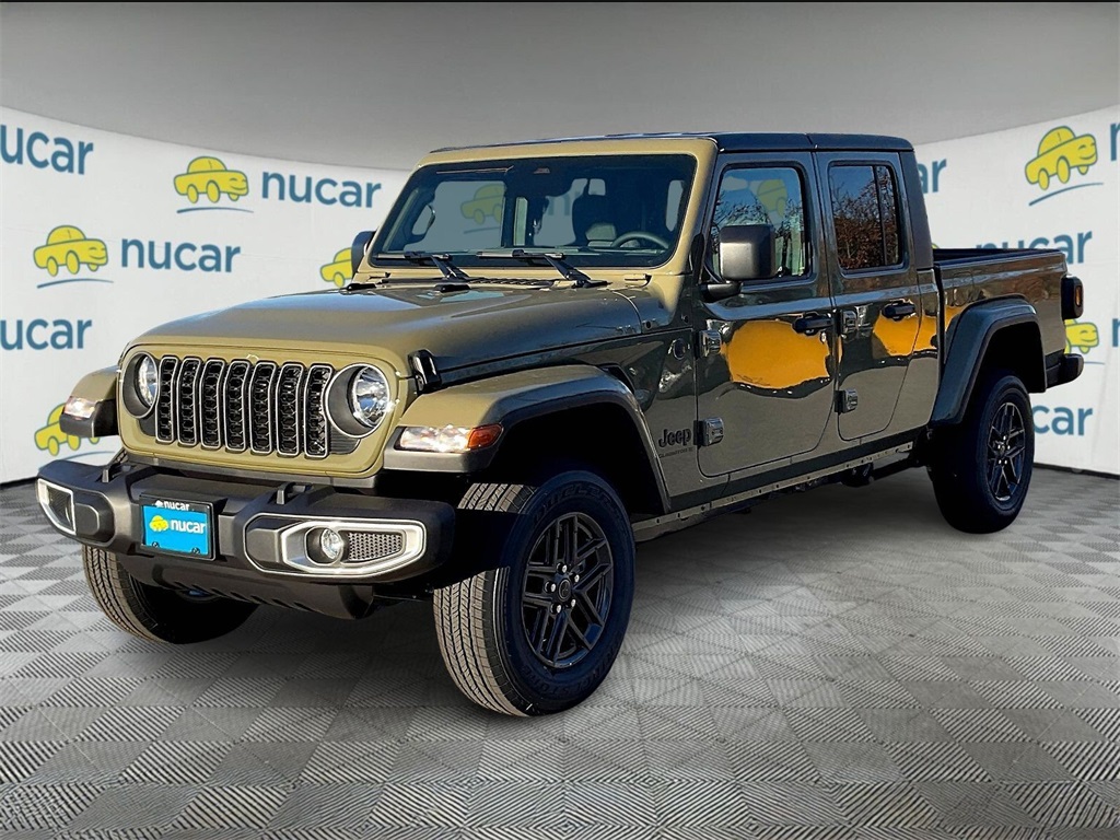 2026 Jeep Gladiator Sport S photo 3