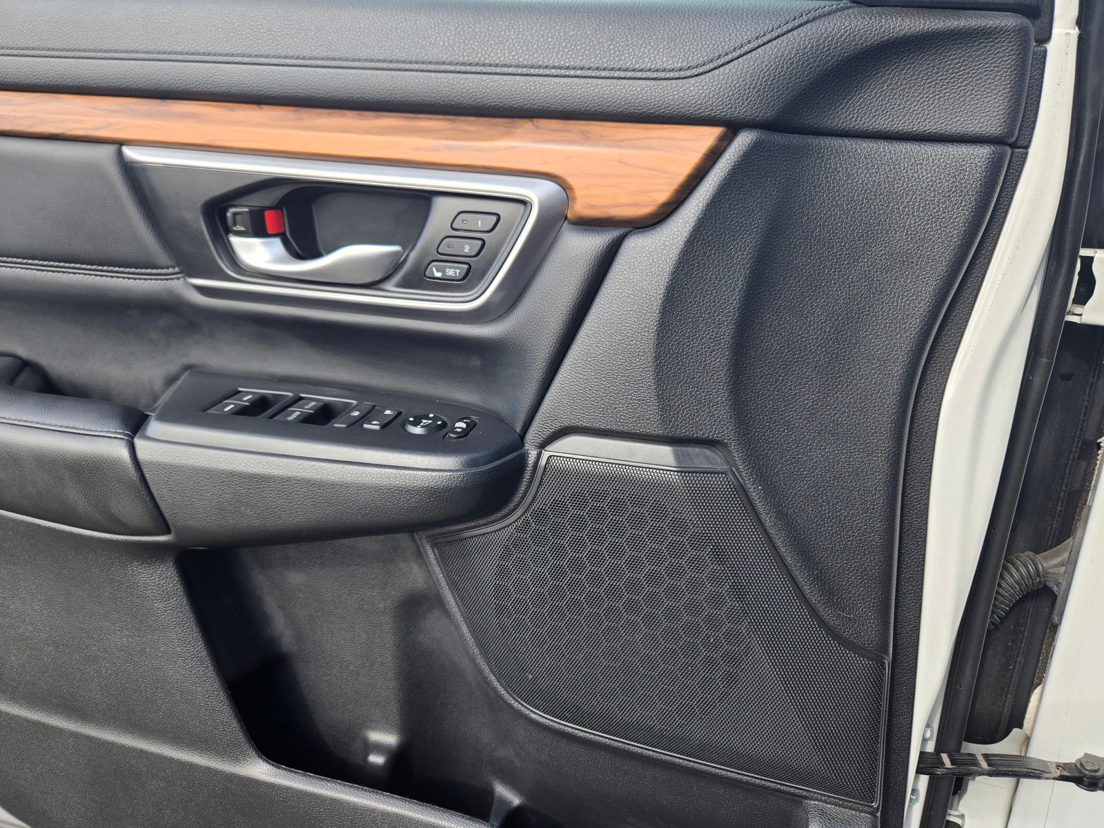 2019 Honda CR-V EX-L photo 16