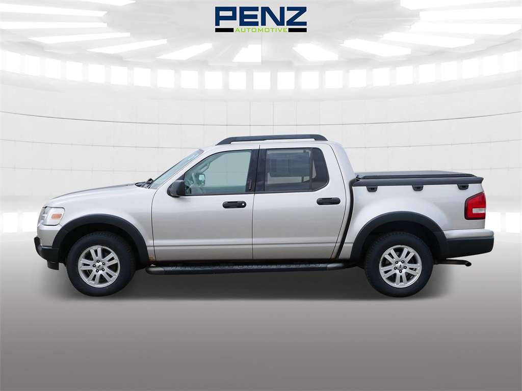 2007 Ford Explorer Sport Trac XLT photo 4