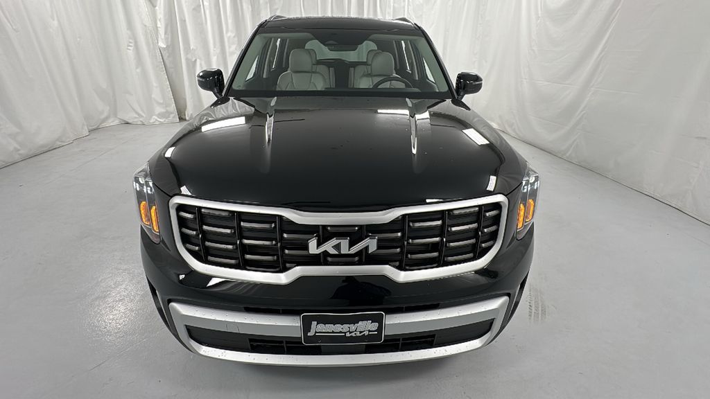 2025 Kia Telluride S photo 8
