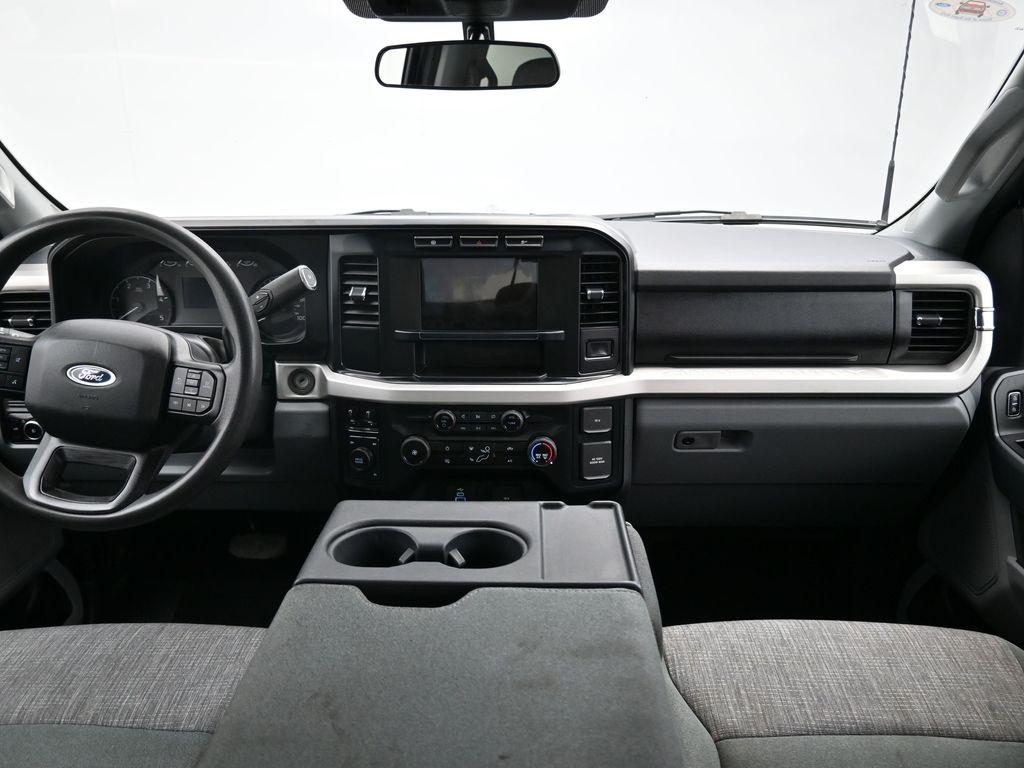2024 Ford F-250 photo 29
