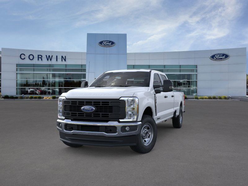 2026 Ford F-350 photo 3
