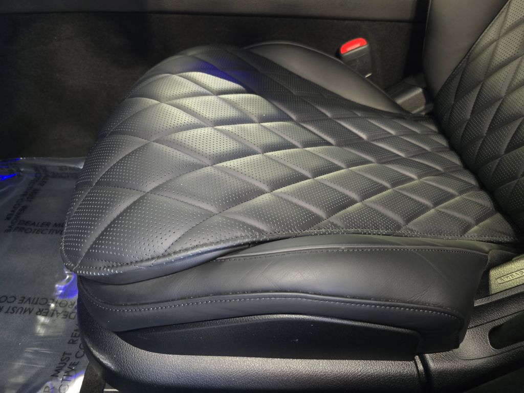 2025 Mercedes Benz S 580 4MATIC photo 27