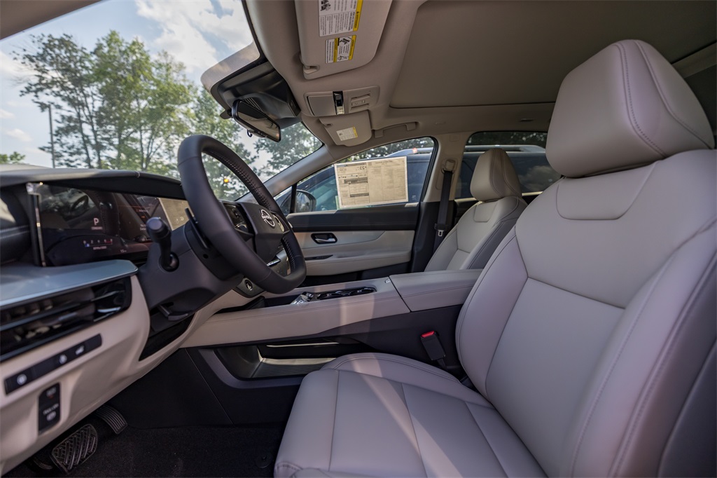2025 Nissan Murano SL photo 8