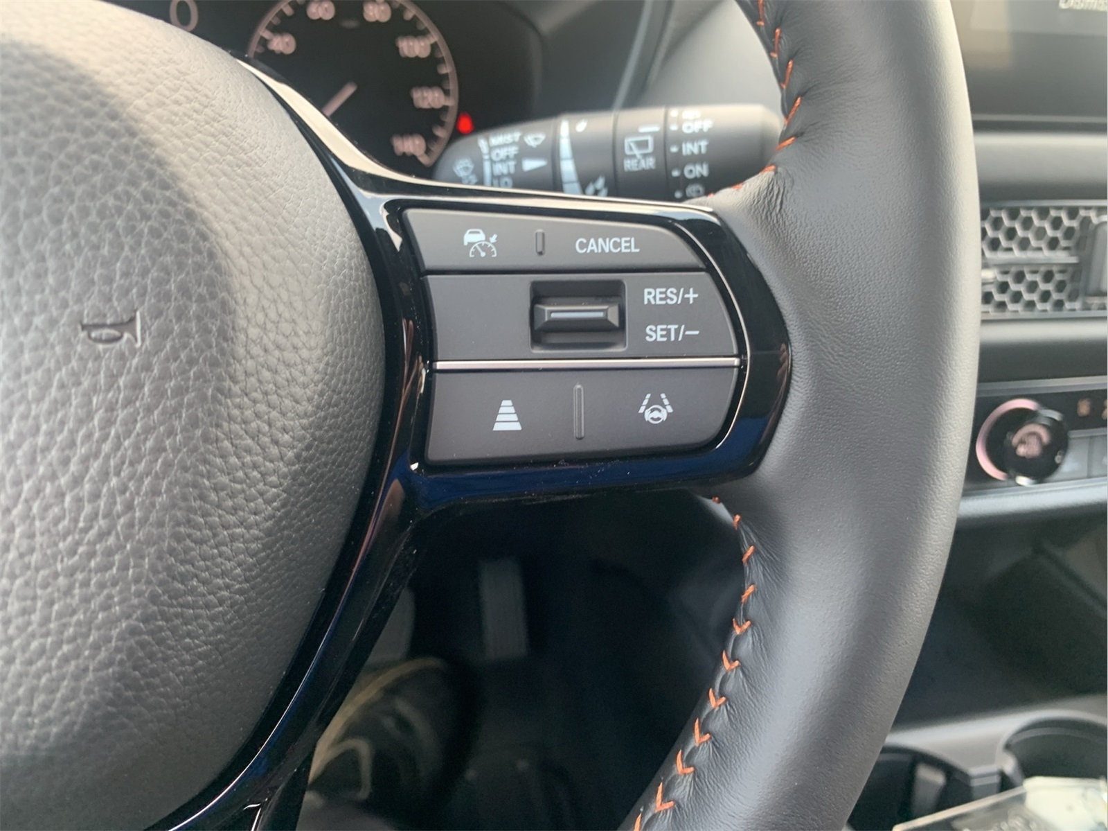 2026 Honda HR-V Sport photo 16