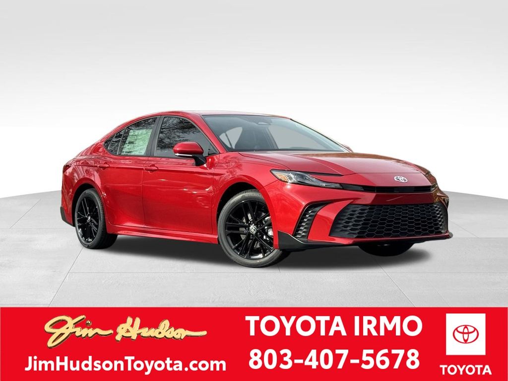 2026 Toyota Camry SE's photo