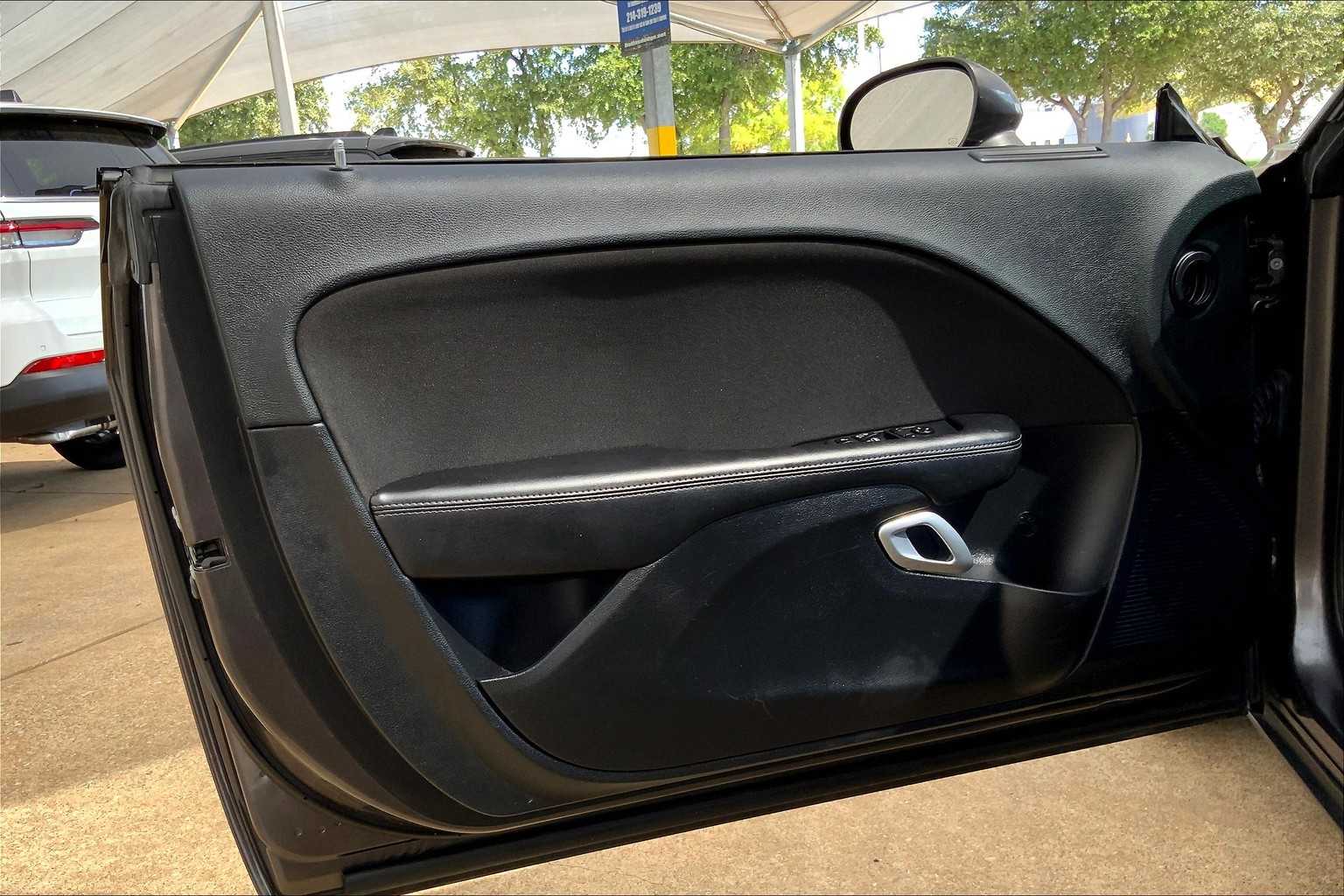 2020 Dodge Challenger SXT photo 21