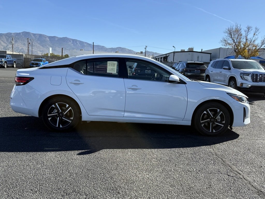 2024 Nissan Sentra SV photo 4