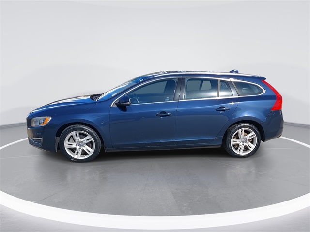 2015 Volvo V60 T5 Premier photo 2