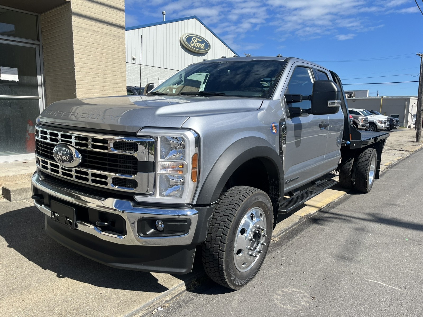 2026 Ford F-450 Super Duty Chassis Cab XLT's photo
