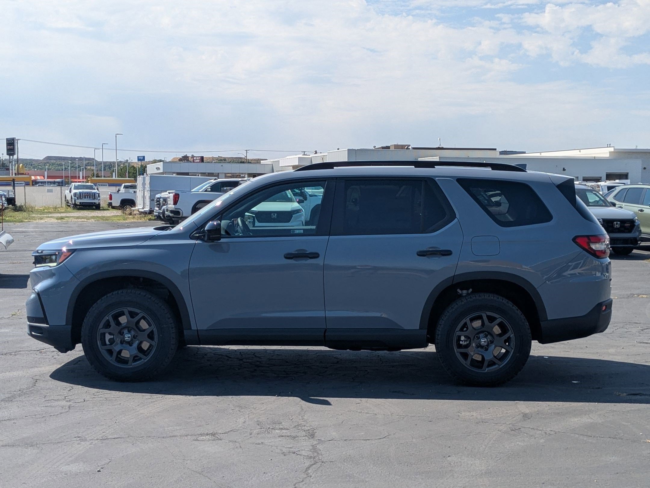 2025 Honda Pilot TrailSport photo 6