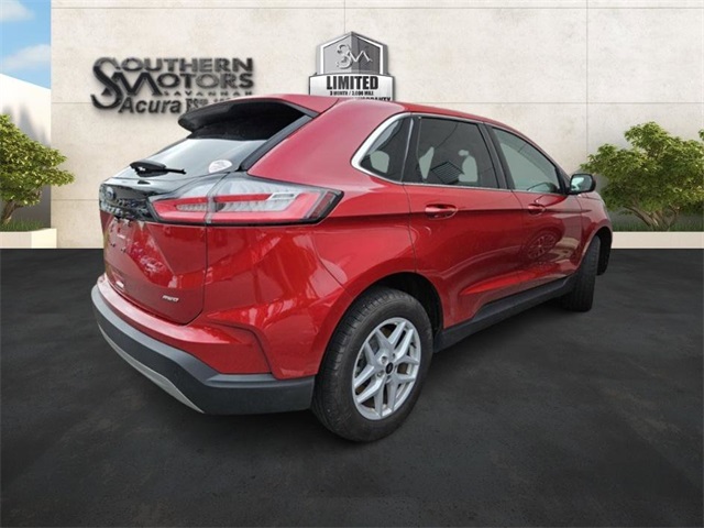 2024 Ford Edge SEL photo 6