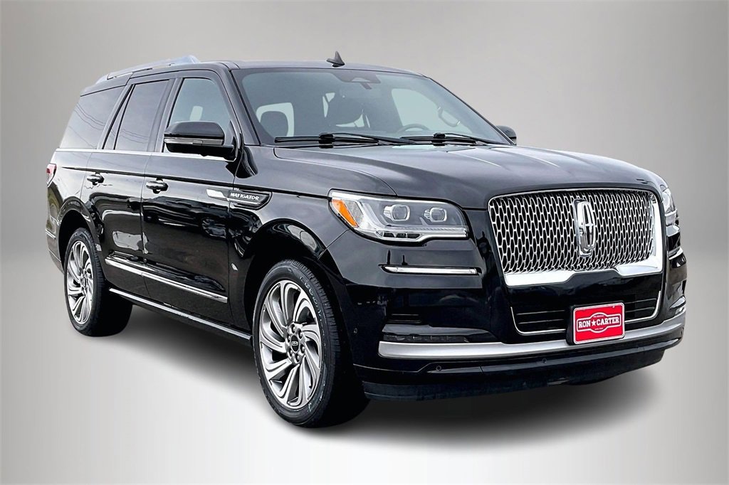 2022 Lincoln Navigator