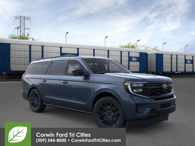 2026 Ford Expedition Platinum's photo