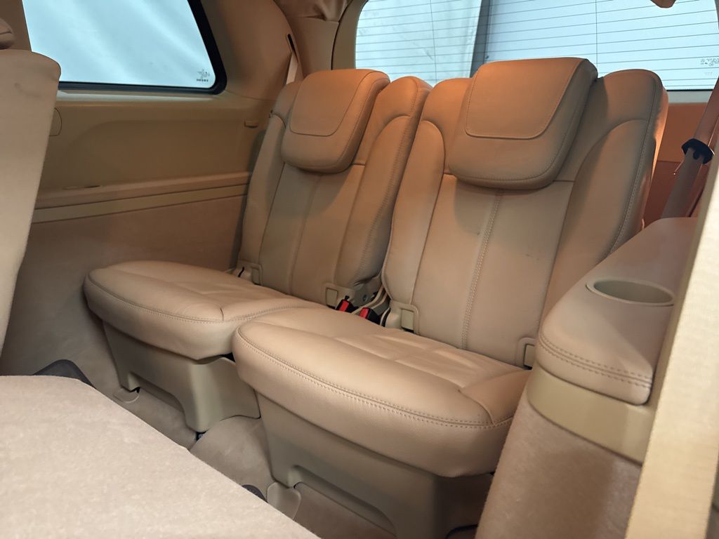2011 Mercedes Benz GL 350 photo 19