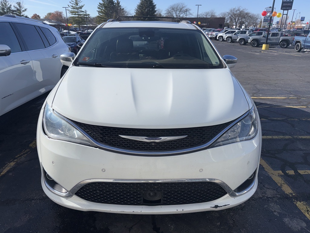 2017 CHRYSLER PACIFICA - Image 2