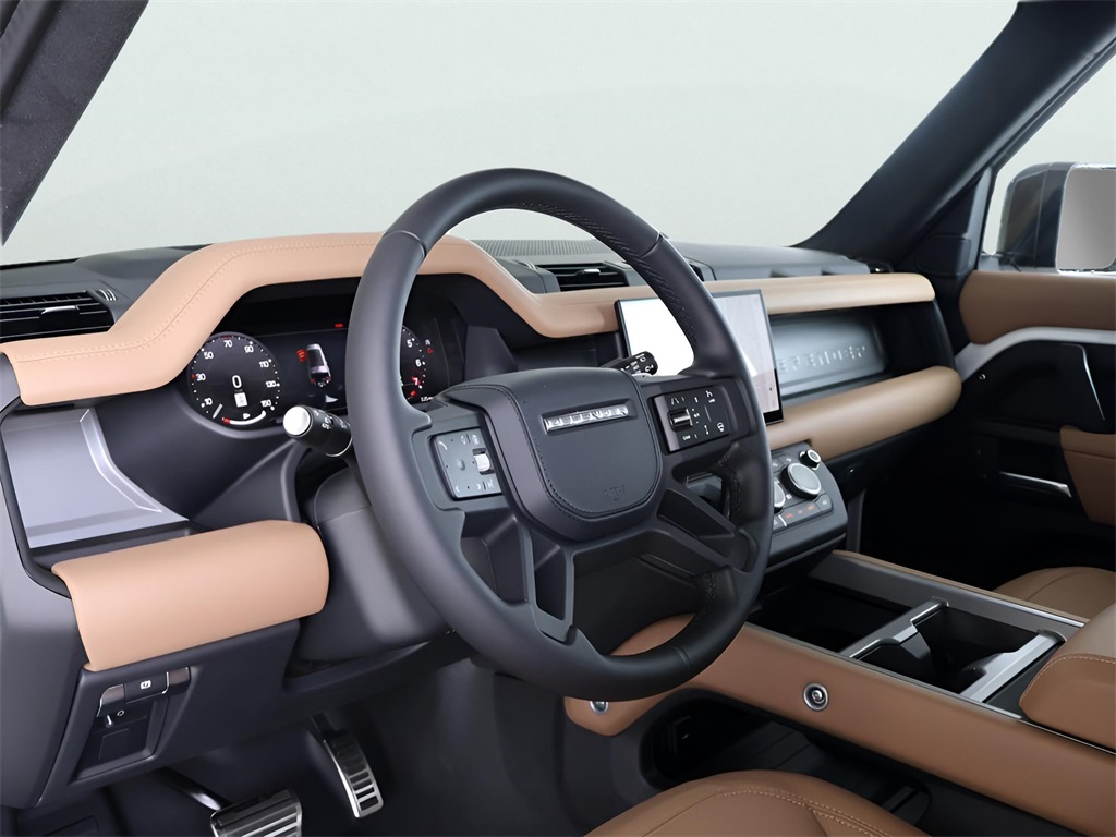 2025 Land Rover Defender 130 V8 photo 15