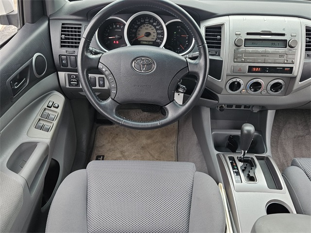 2009 Toyota Tacoma PreRunner photo 7