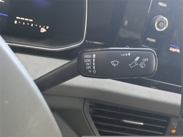 2025 Volkswagen Jetta 1.5T SE photo 26