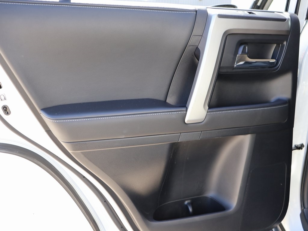 2024 Toyota 4Runner SR5 Premium photo 15