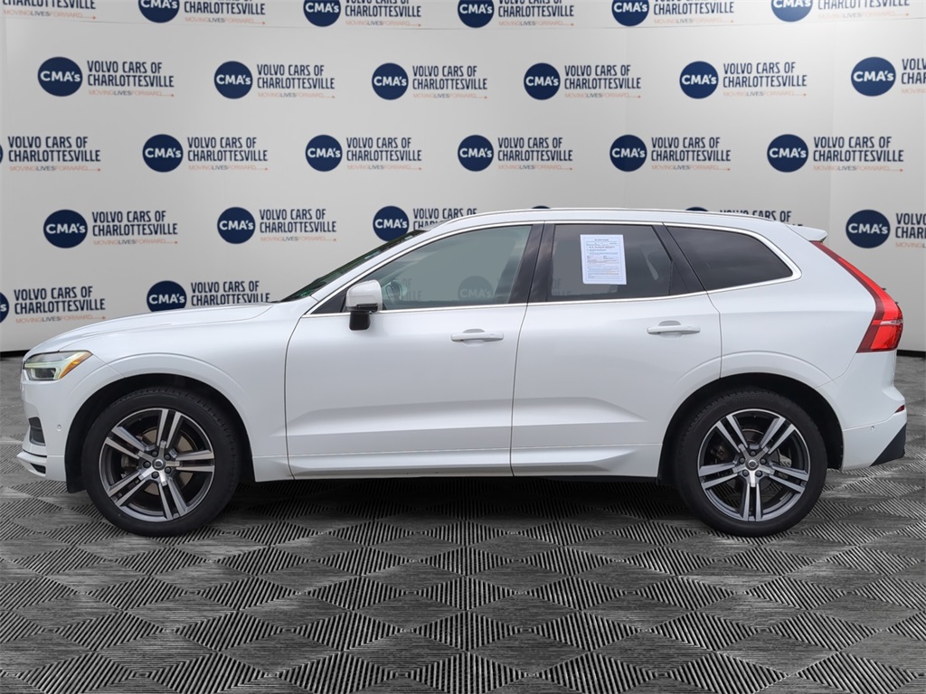 2018 Volvo XC60 T5 Momentum photo 2