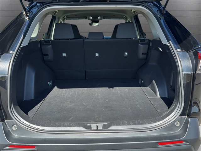 2023 Toyota RAV4 XLE photo 12