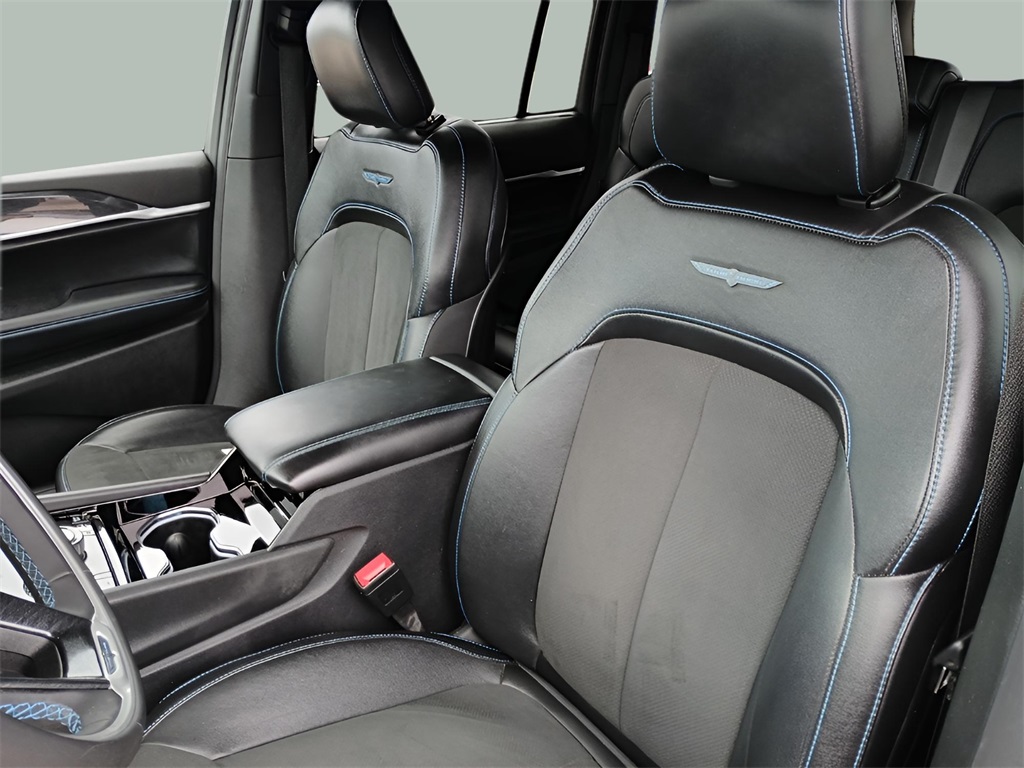2022 Jeep Grand Cherokee Trailhawk 4xe photo 22