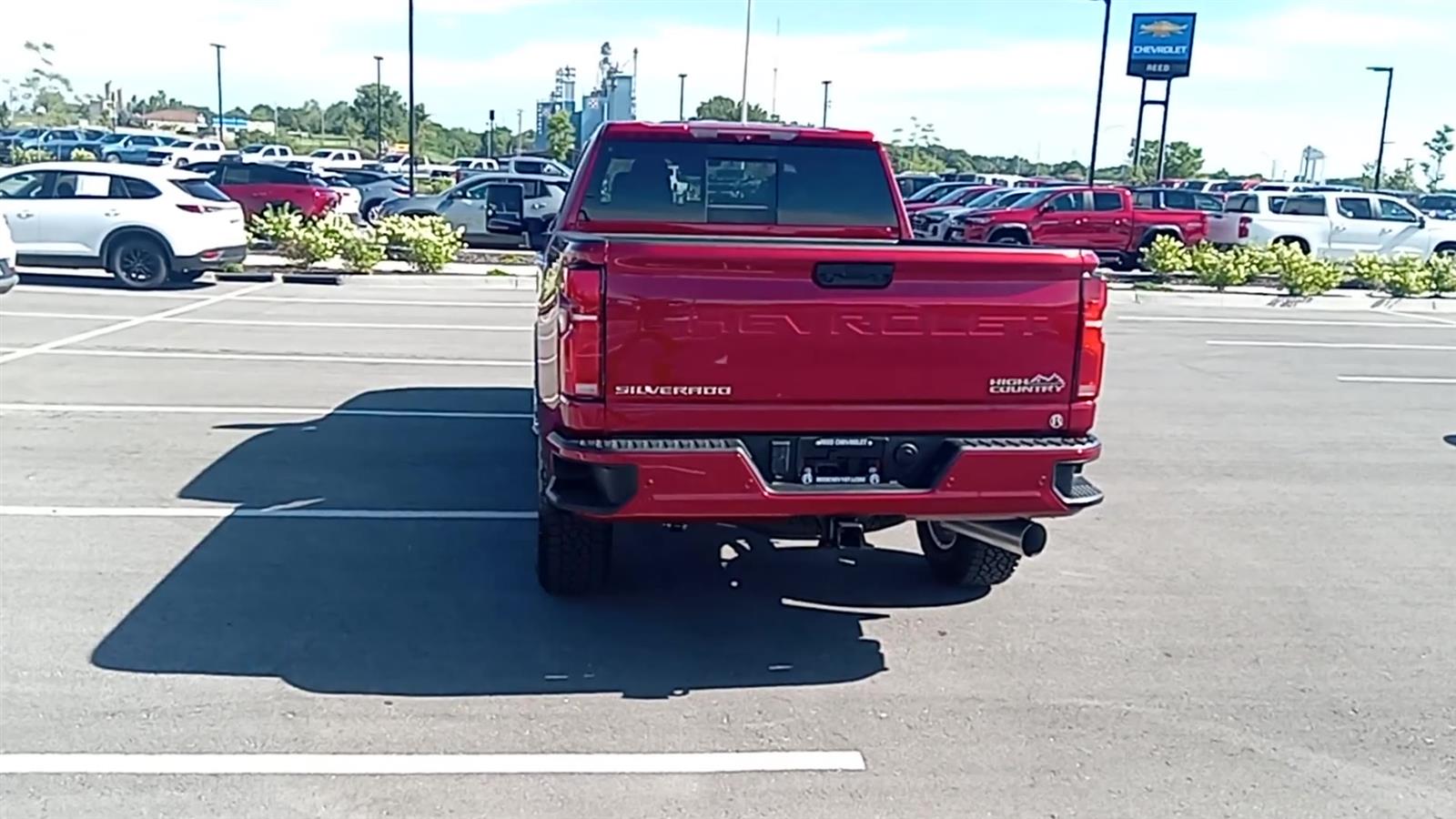 2025 Chevrolet Silverado 3500HD High Country photo 14