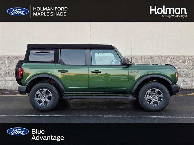 2024 Ford Bronco 4-Door Big Bend's photo