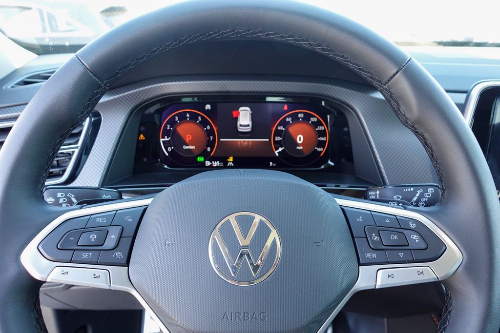 2026 Volkswagen Atlas Peak Edition SE photo 13