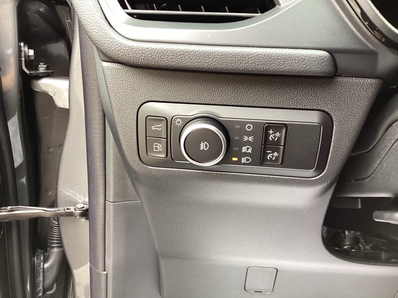 2025 Ford Escape Hybrid ST-Line Select photo 31