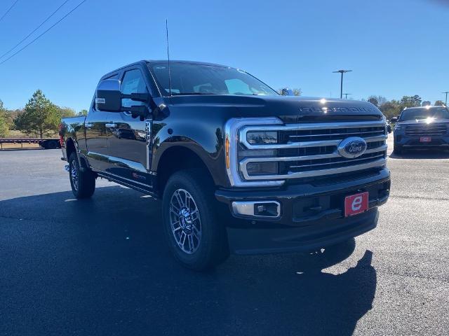 2026 Ford F-250 Super Duty Platinum's photo